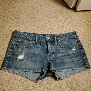 American Eagle Outfitters Metal Stud Accent Shorts Size 6 Distressed